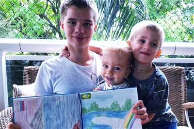 Книга «Байкал вокруг света» в Бразилии